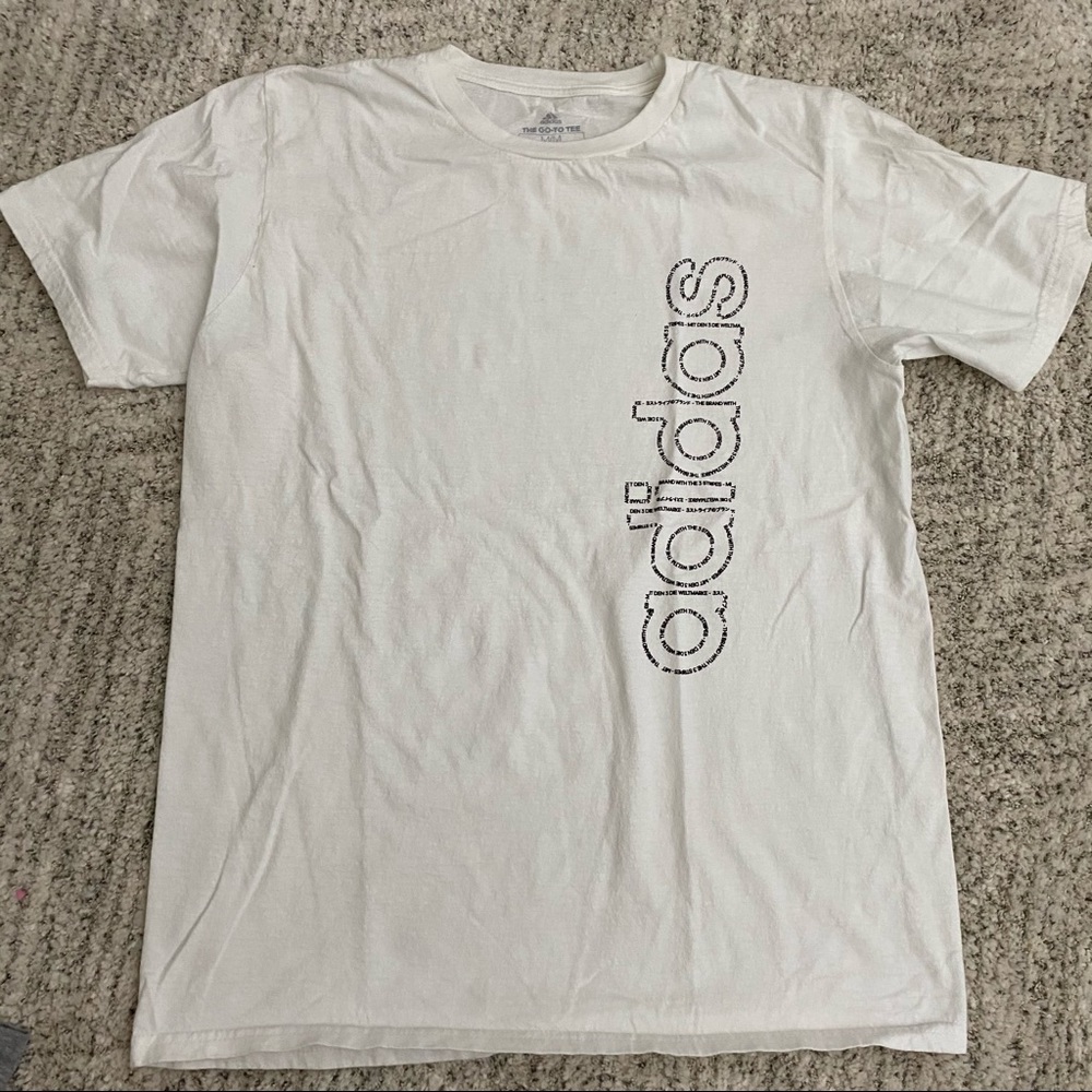 ADIDAS | white shirt sleeve graphic tee
